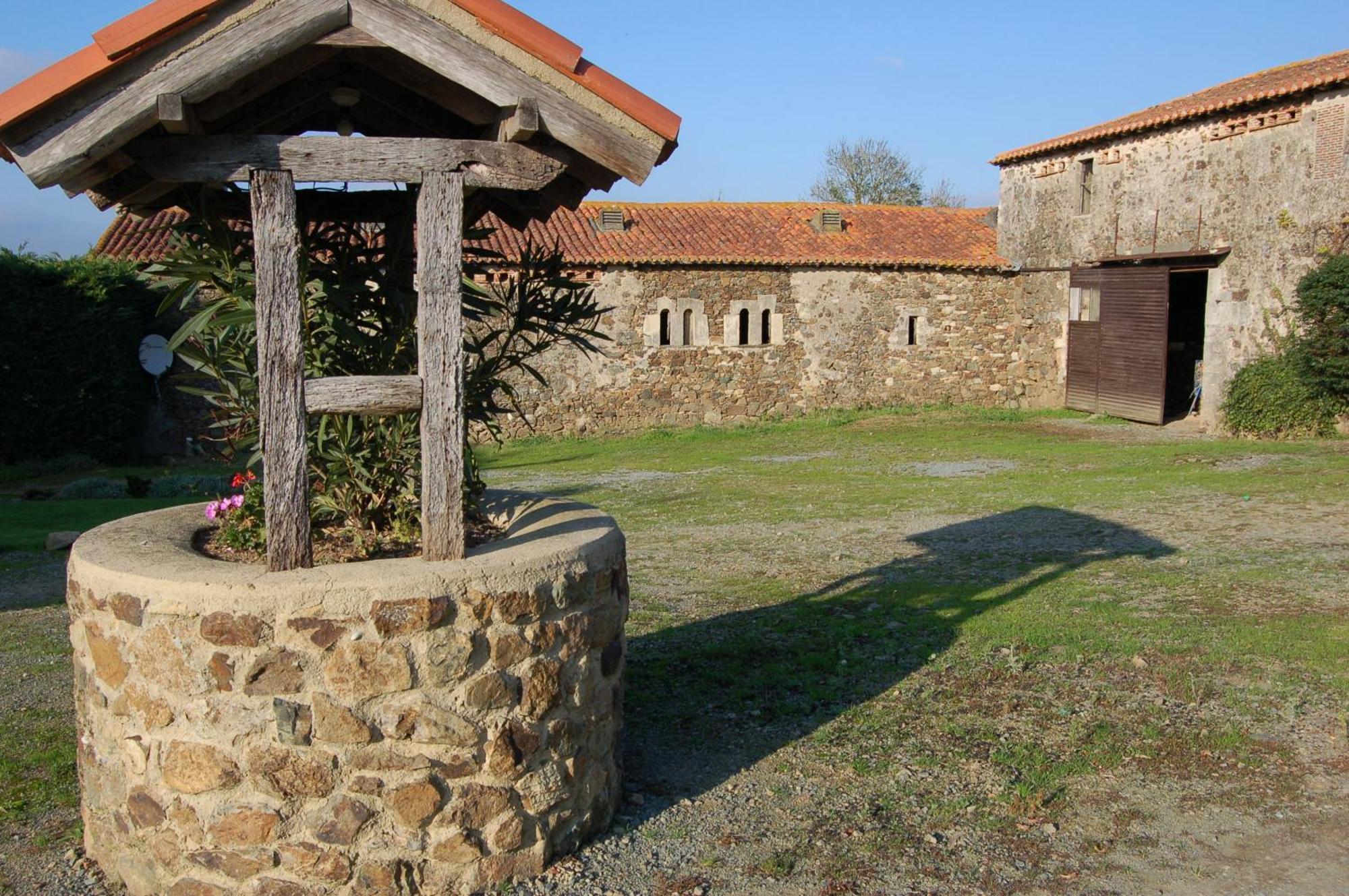 Chambre D'Hote Manoir De La Baudonniere Monsireigne Exterior foto