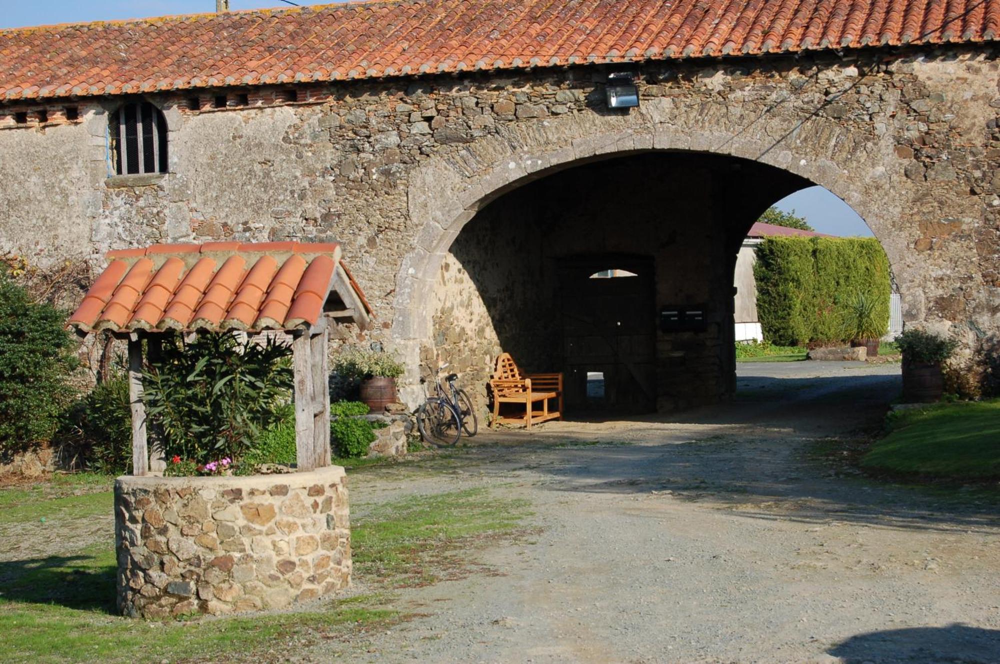 Chambre D'Hote Manoir De La Baudonniere Monsireigne Exterior foto