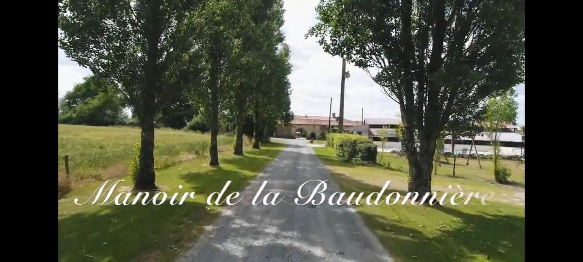 Chambre D'Hote Manoir De La Baudonniere Monsireigne Exterior foto