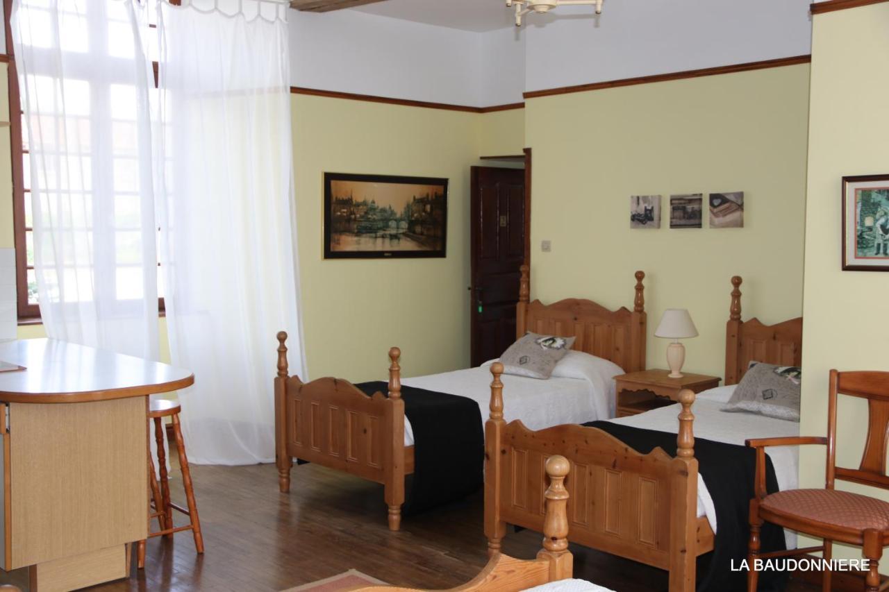 Chambre D'Hote Manoir De La Baudonniere Monsireigne Exterior foto